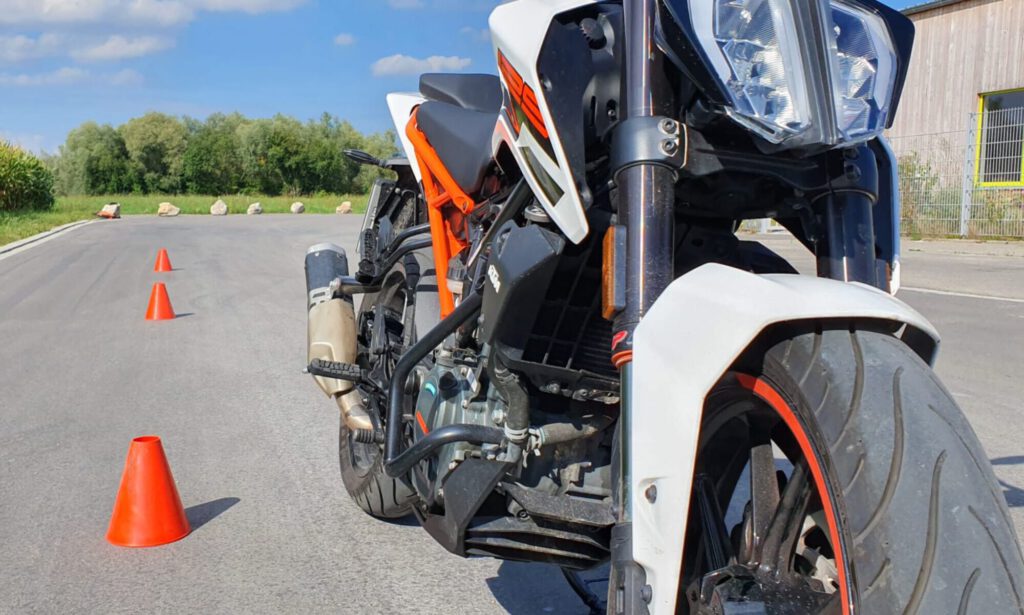 Aufstiegsmöglichkeiten A1 > A2 > A B, B96, B196, B197, B78, BE, A, A1, A2